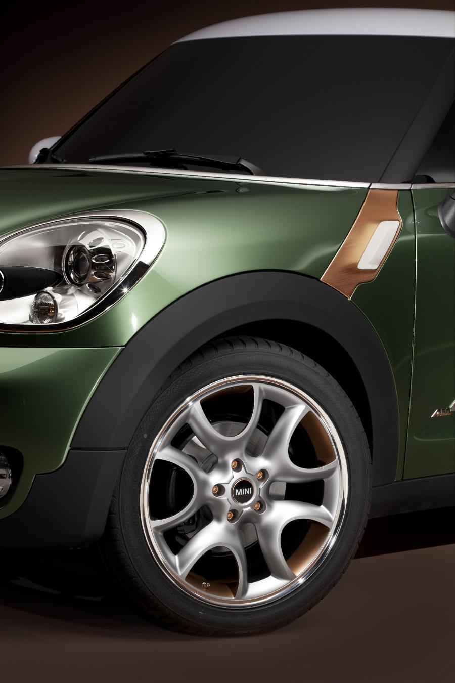  Mini Paceman Concept 2010 года  (фото 14 из 23)